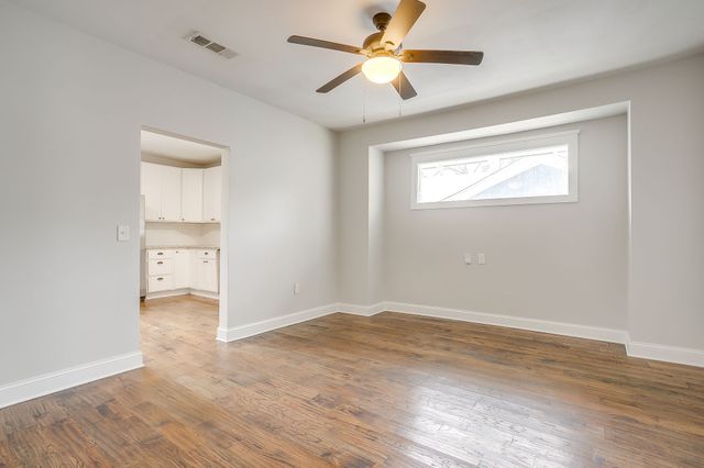 1115 Hawthorne Avenue, Fort Worth, TX 76110