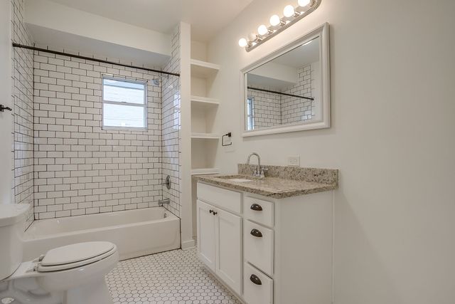 1115 Hawthorne Avenue, Fort Worth, TX 76110