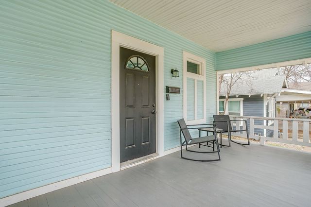 1115 Hawthorne Avenue, Fort Worth, TX 76110