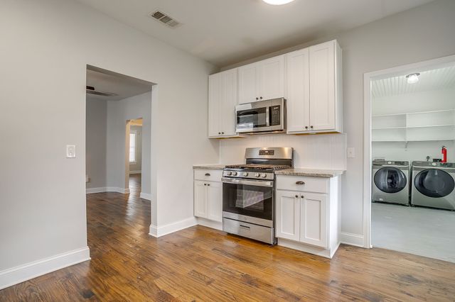 1115 Hawthorne Avenue, Fort Worth, TX 76110