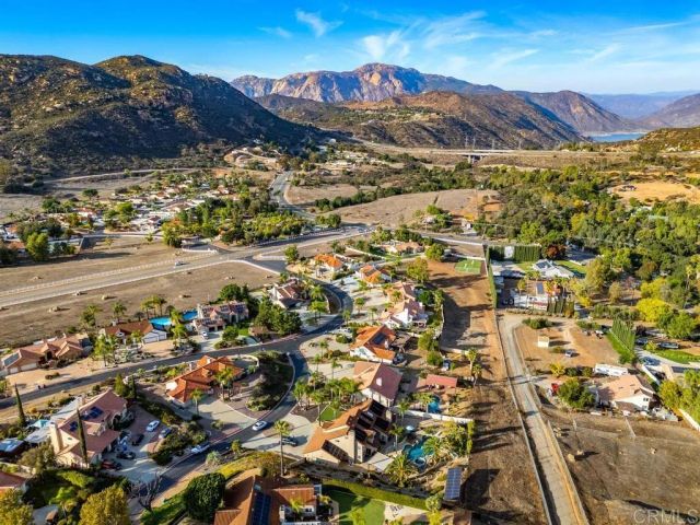 416 Summerhill, Alpine, CA 91901