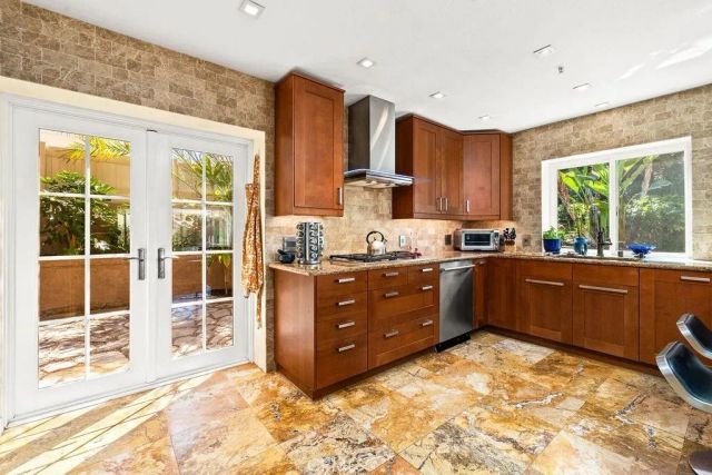 1203 Llano, San Clemente, CA 92673