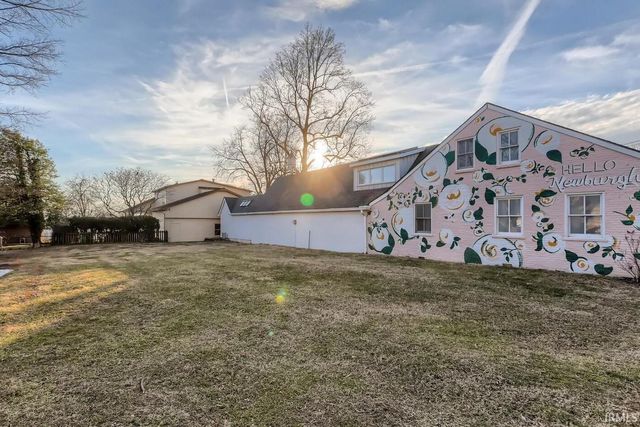 223 W Jennings Street, Newburgh, IN 47630