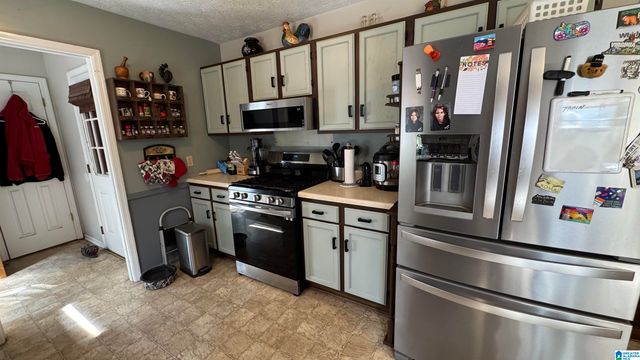 13 LONE OAK DRIVE, Weaver, AL 36277