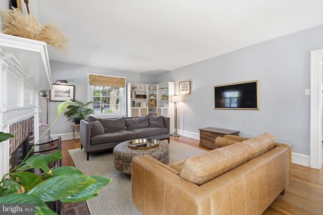 1427 ORCHARD WAY, Bryn Mawr, PA 19010