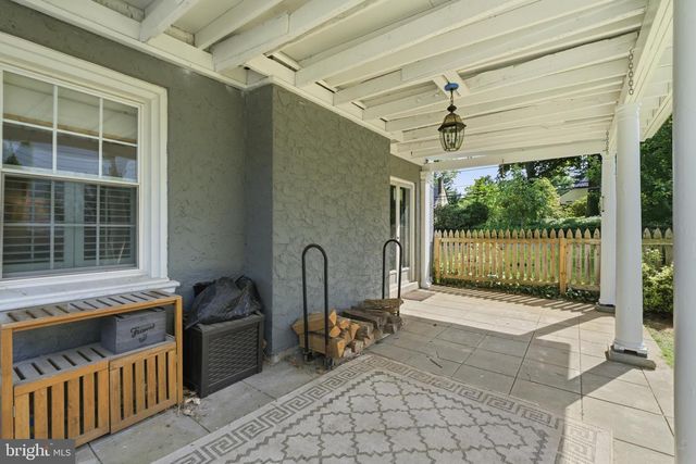 1427 ORCHARD WAY, Bryn Mawr, PA 19010