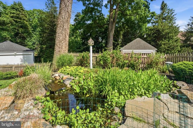 1427 ORCHARD WAY, Bryn Mawr, PA 19010