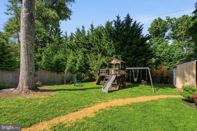1427 ORCHARD WAY, Bryn Mawr, PA 19010
