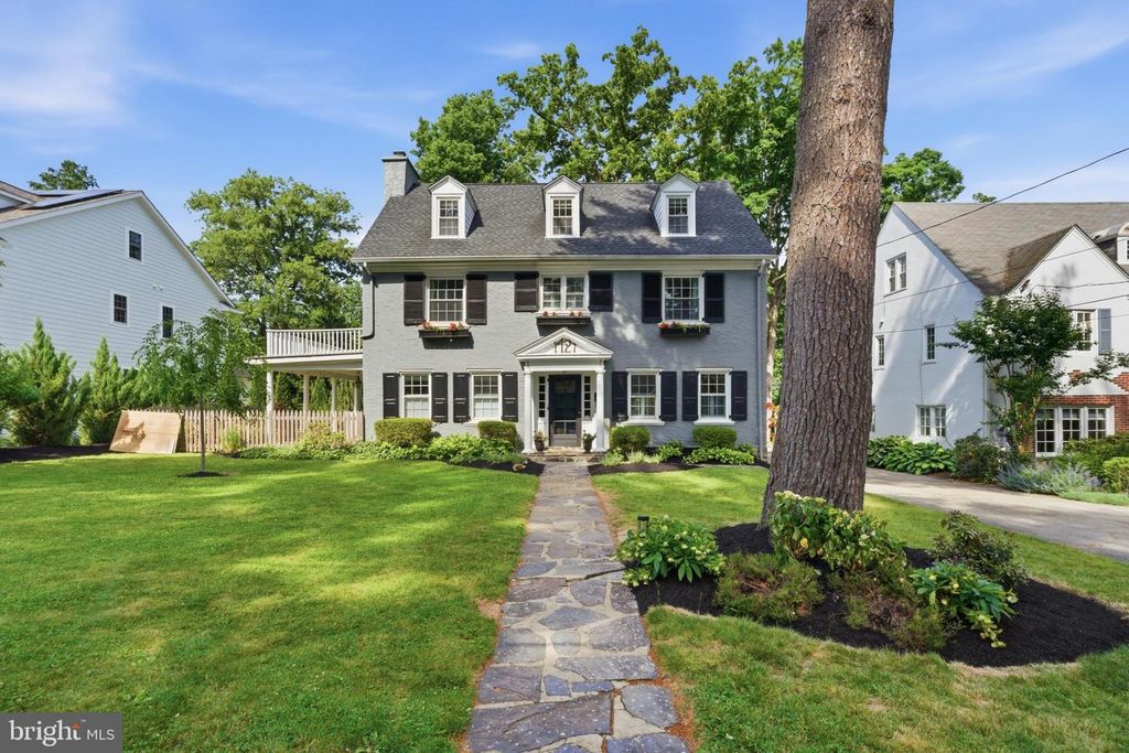 1427 ORCHARD WAY, Bryn Mawr, PA 19010