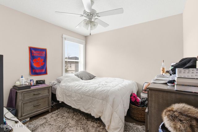 402 11TH Avenue S, Jacksonville Beach, FL 32250