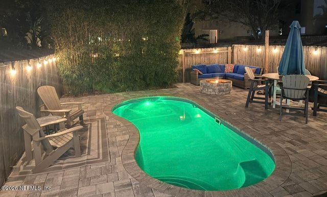 402 11TH Avenue S, Jacksonville Beach, FL 32250