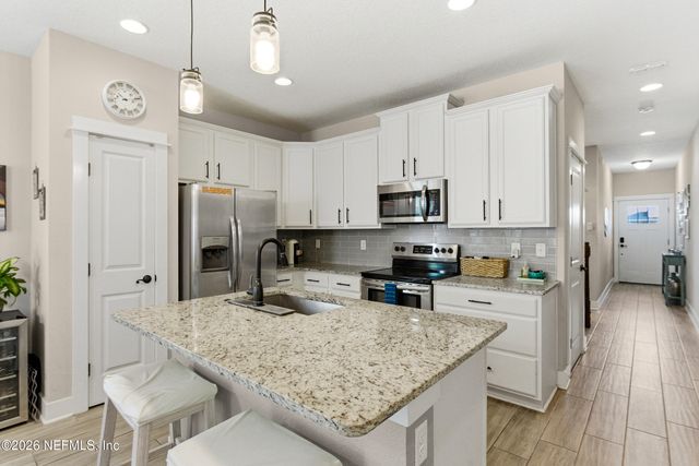 402 11TH Avenue S, Jacksonville Beach, FL 32250