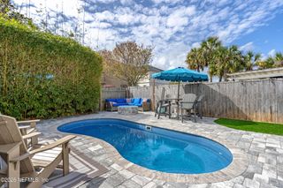 402 11TH Avenue S, Jacksonville Beach, FL 32250