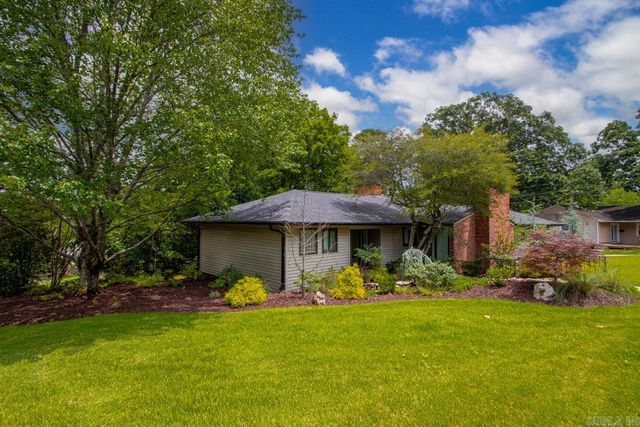 5540 N Grandview Street, Little Rock, AR 72207