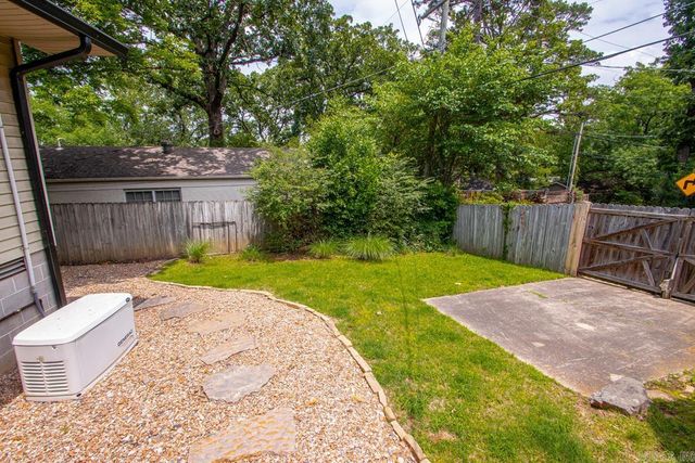 5540 N Grandview Street, Little Rock, AR 72207