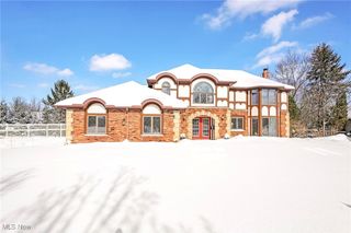 10510 Tudor Circle, North Royalton, OH 44133