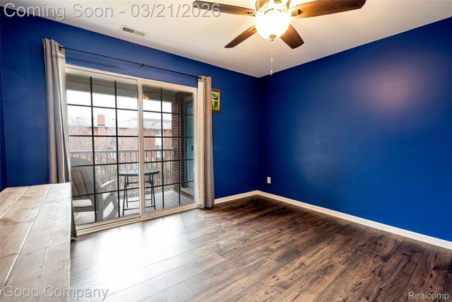 33530 Utica Road, Fraser, MI 48026