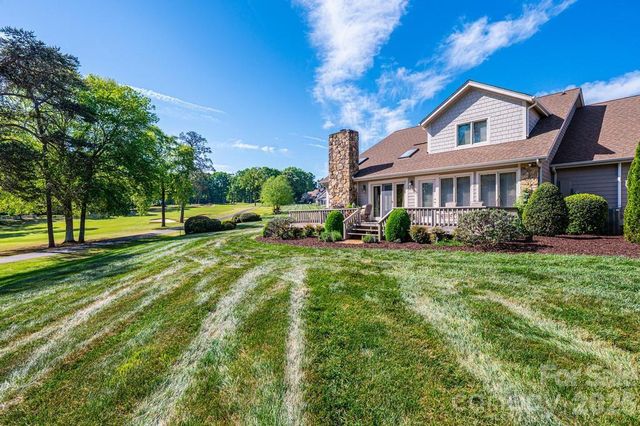 3725 Rock Bridge Drive NE, Conover, NC 28613