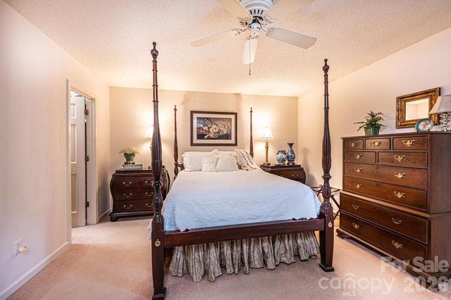 3725 Rock Bridge Drive NE, Conover, NC 28613