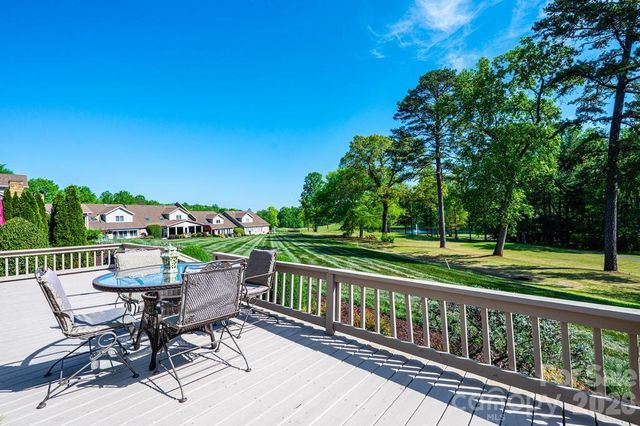 3725 Rock Bridge Drive NE, Conover, NC 28613