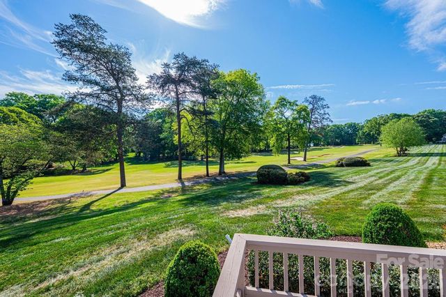 3725 Rock Bridge Drive NE, Conover, NC 28613