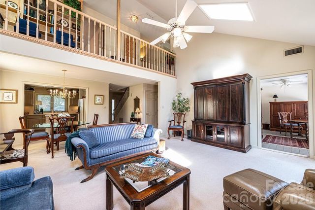 3725 Rock Bridge Drive NE, Conover, NC 28613