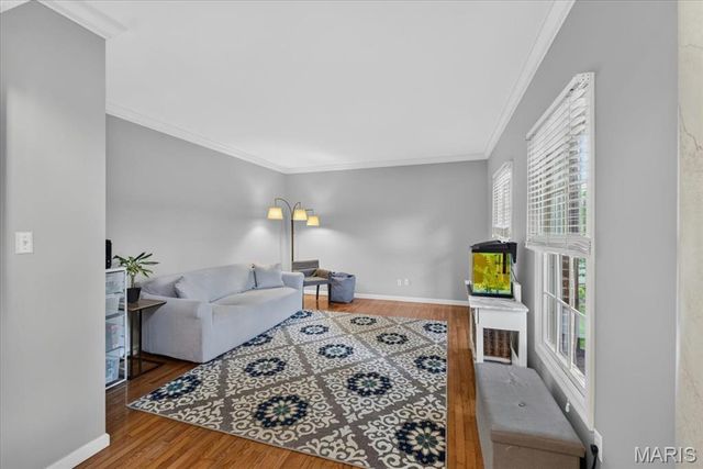12743 Wynfield Pines Court, Des Peres, MO 63131