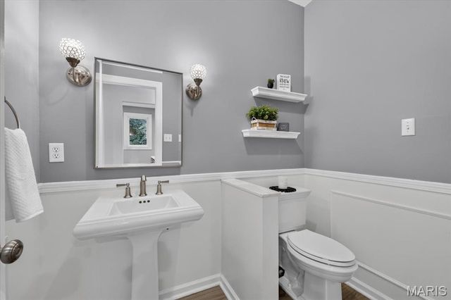 12743 Wynfield Pines Court, Des Peres, MO 63131