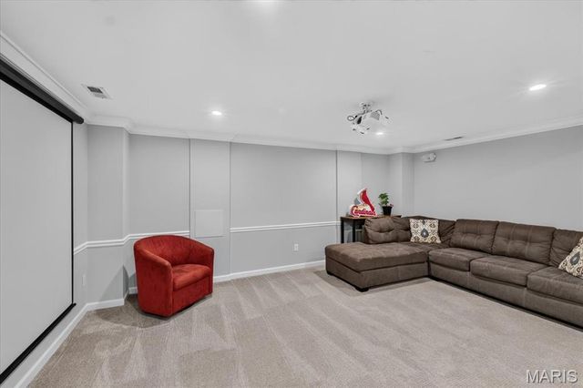 12743 Wynfield Pines Court, Des Peres, MO 63131