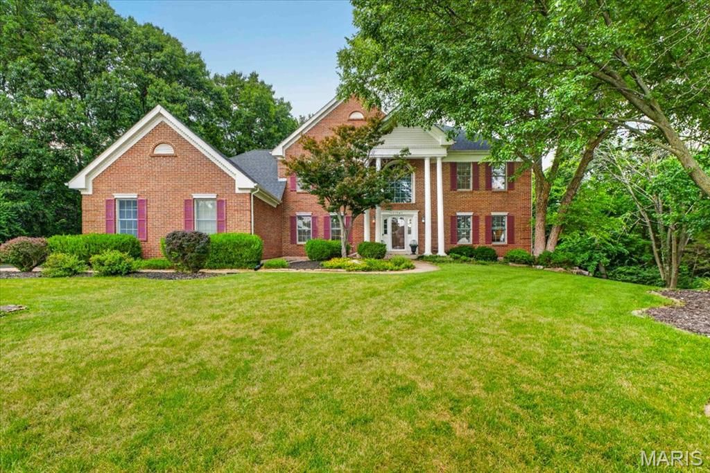 12743 Wynfield Pines Court, Des Peres, MO 63131