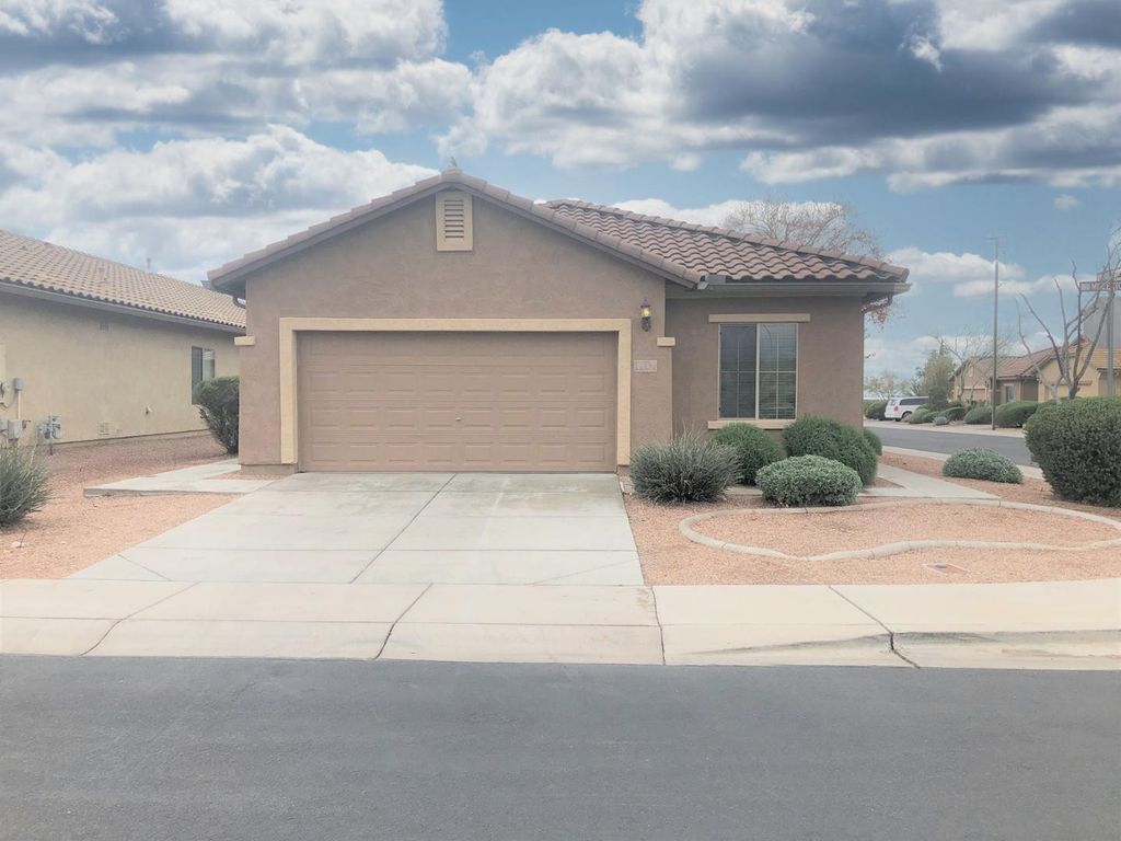 7347 W Millerton Way, Florence, AZ 85132