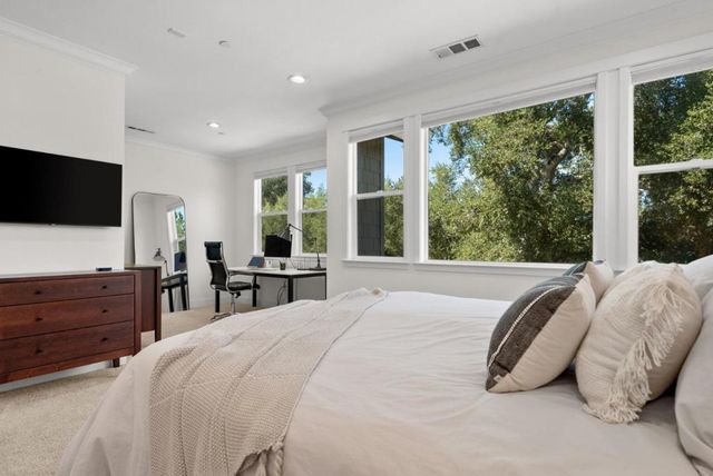 128 Dunn Lane, Scotts Valley, CA 95066
