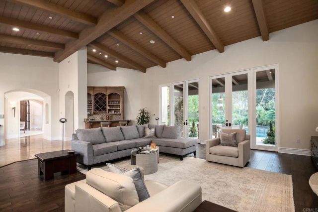 6627 Calle Ponte Bella, Rancho Santa Fe, CA 92091