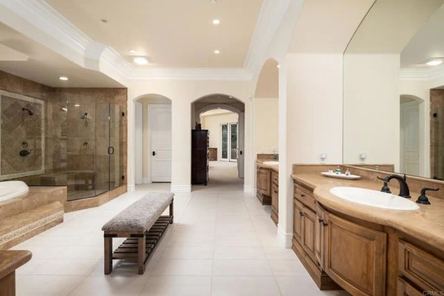 6627 Calle Ponte Bella, Rancho Santa Fe, CA 92091