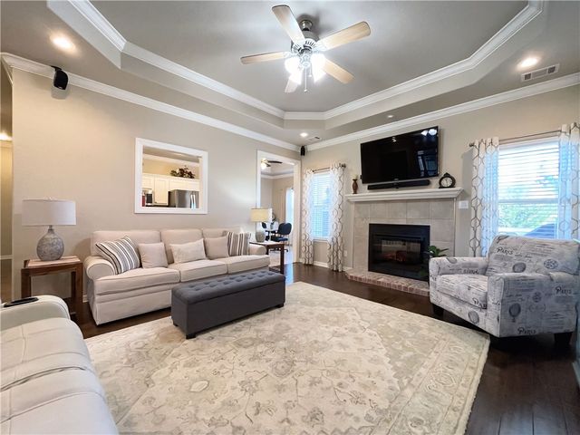 11 Sunfish Court, Russellville, AR 72802