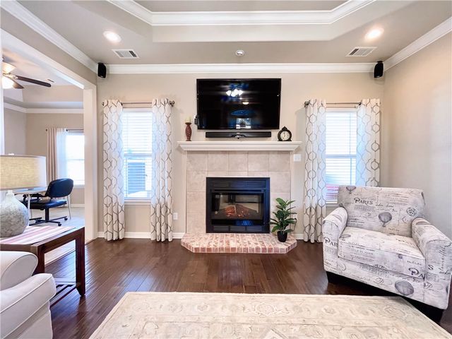 11 Sunfish Court, Russellville, AR 72802