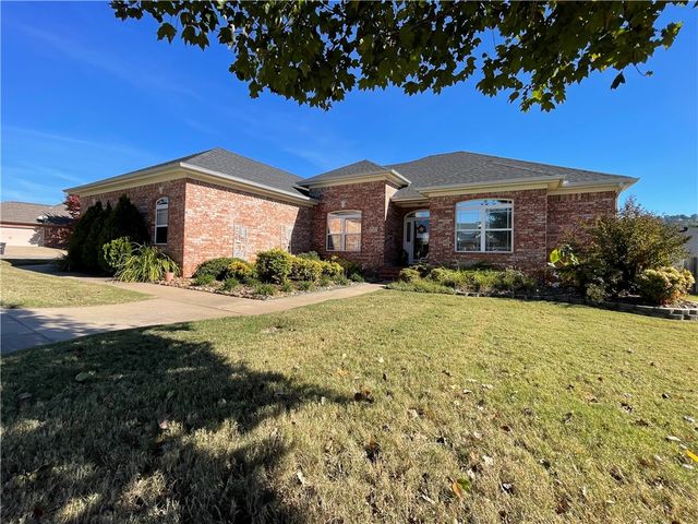 11 Sunfish Court, Russellville, AR 72802