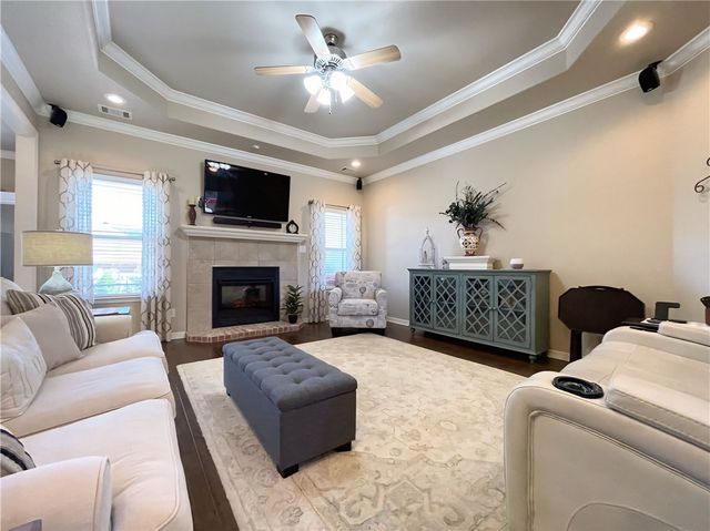 11 Sunfish Court, Russellville, AR 72802