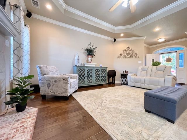 11 Sunfish Court, Russellville, AR 72802