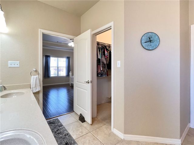 11 Sunfish Court, Russellville, AR 72802