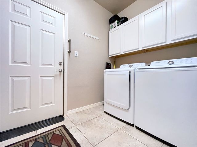 11 Sunfish Court, Russellville, AR 72802