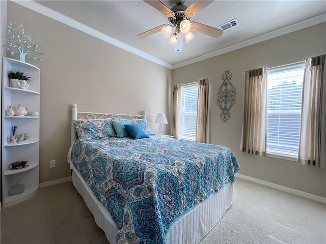 11 Sunfish Court, Russellville, AR 72802