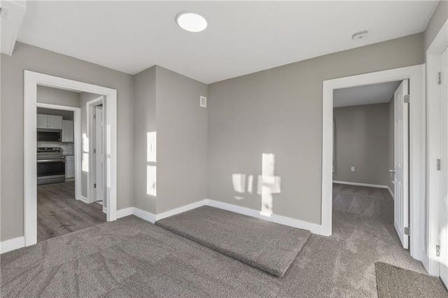 127 S Neconi Avenue, Bonner Springs, KS 66012