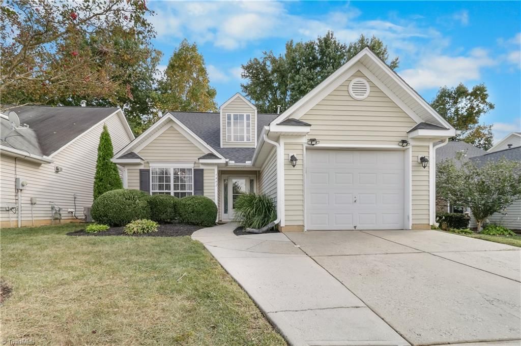 4442 River Forest Lane, Greensboro, NC 27409