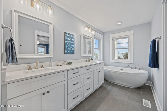 116 W Dolphin Drive, Oak Island, NC 28465