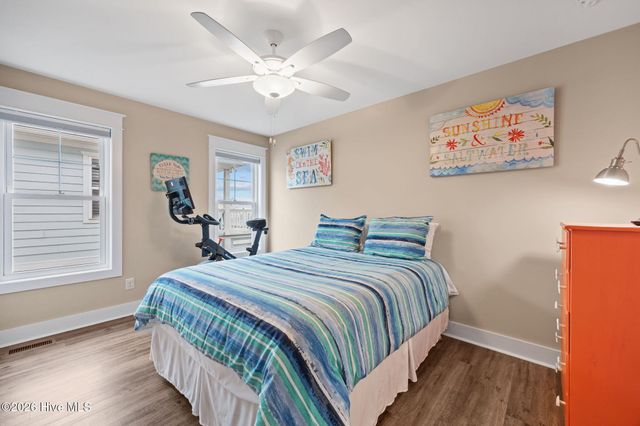 116 W Dolphin Drive, Oak Island, NC 28465