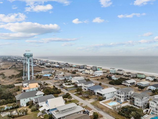 116 W Dolphin Drive, Oak Island, NC 28465