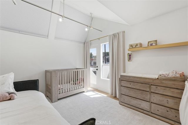 845 11th, Manhattan Beach, CA 90266