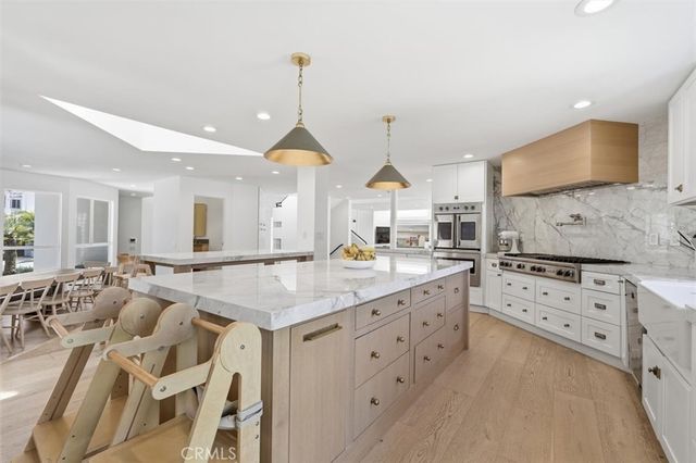 845 11th, Manhattan Beach, CA 90266