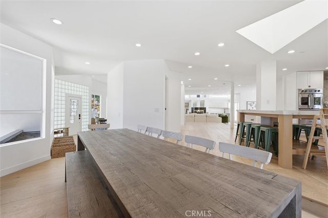 845 11th, Manhattan Beach, CA 90266